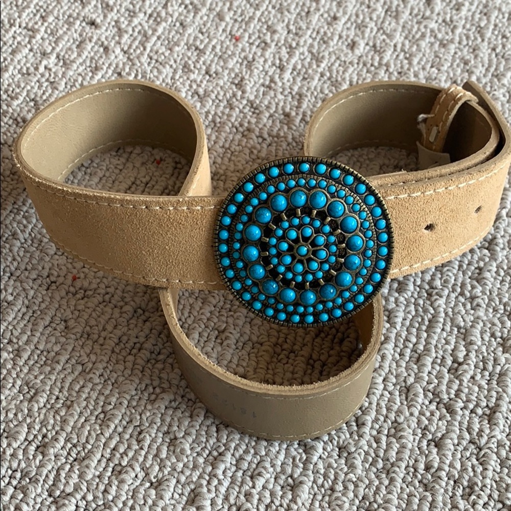Suede belt